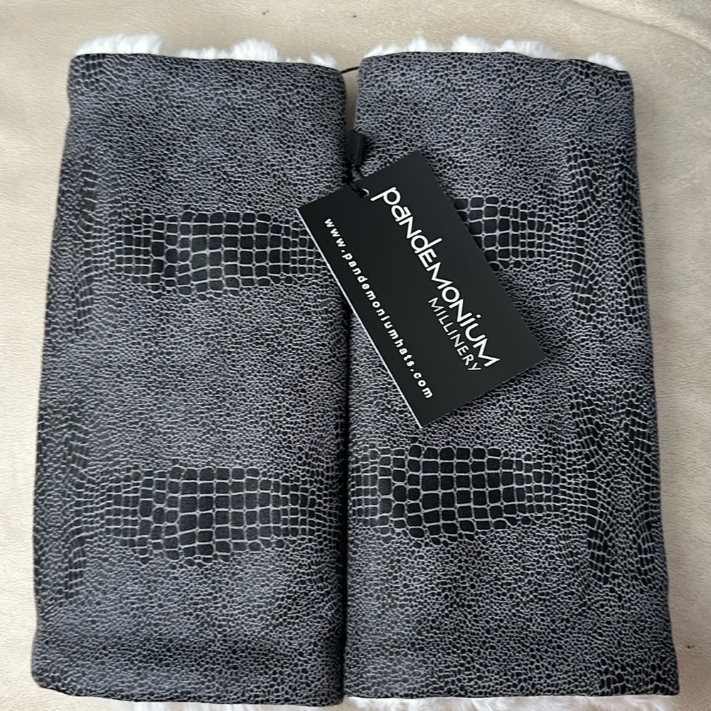 Pandemonium Millinery Fingerless Faux Leather Gloves